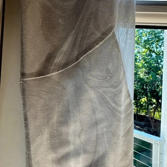 ABERCROMBIE & FITCH White & grey swirl pattern mesh inset crop leggings size XS - Picture 8 of 15